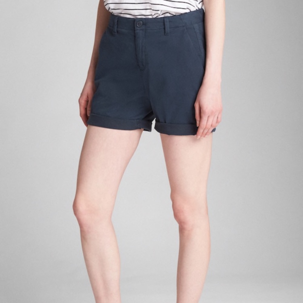 GAP Girlfriend Roll Shorts in True Indigo